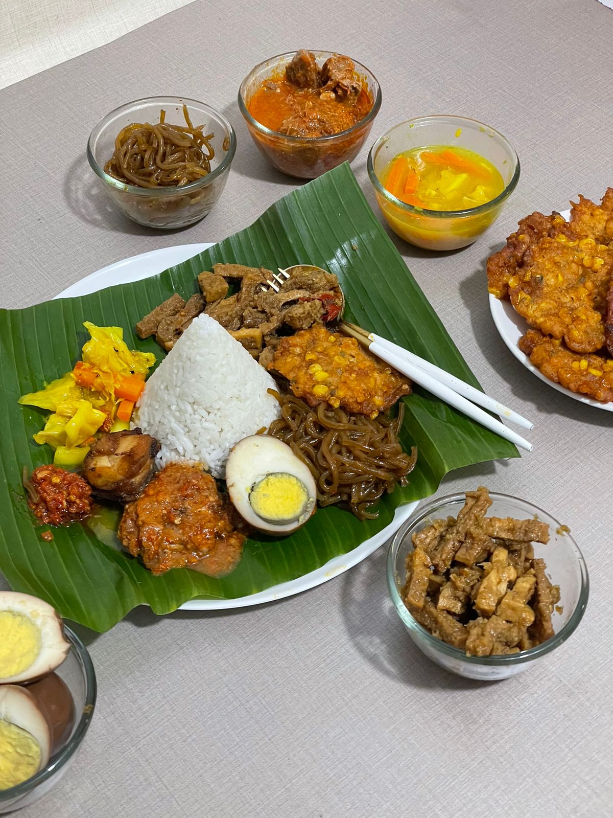 Nasi Campur Jadoel